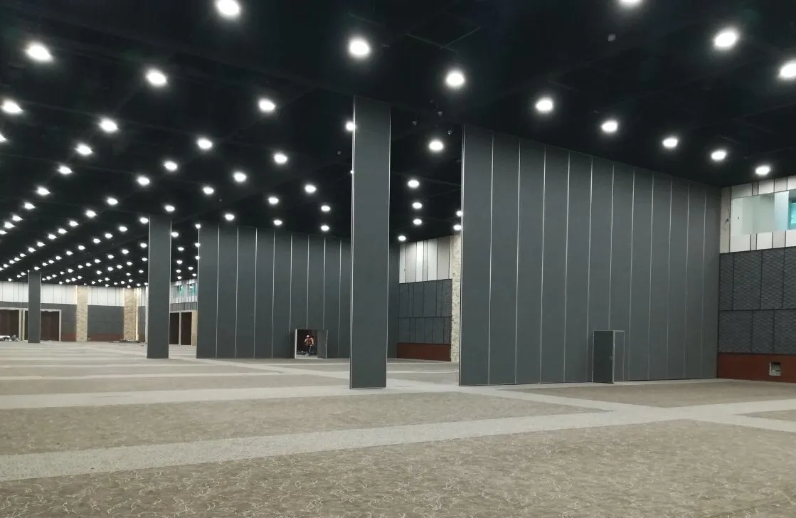 Yucatan Convention Center — Convention Centers operable partitions